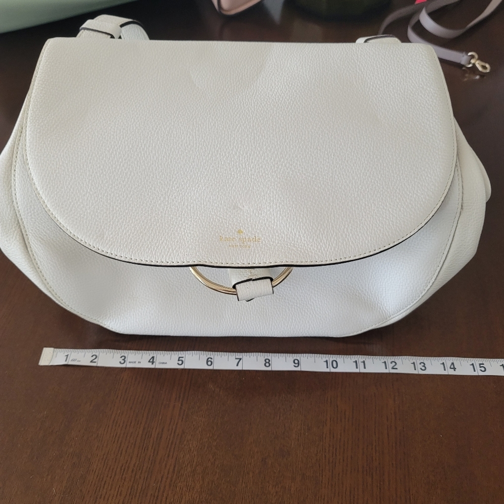 Crossbody purse